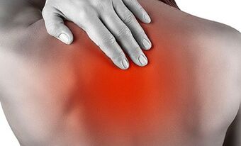Los principales síntomas de la osteocondrosis cervical